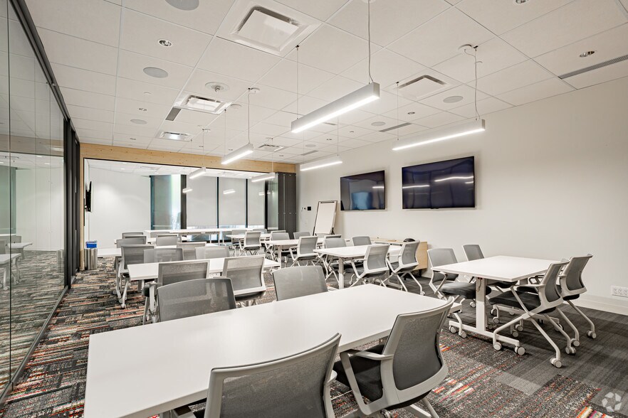 More Photos Of 150 6th Ave SW, Calgary Office For Lease