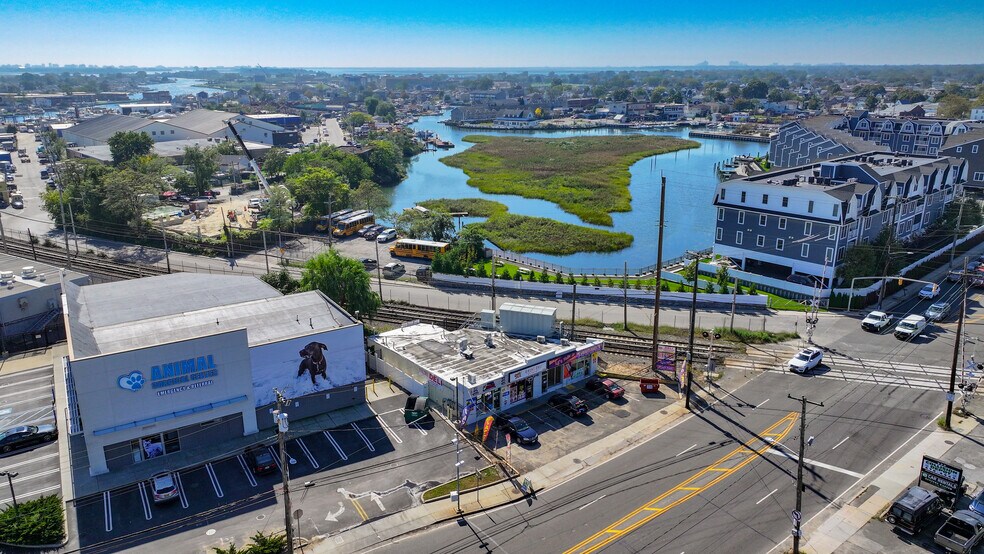 More Photos Of 571-575 Atlantic Ave, Oceanside Storefront For Sale