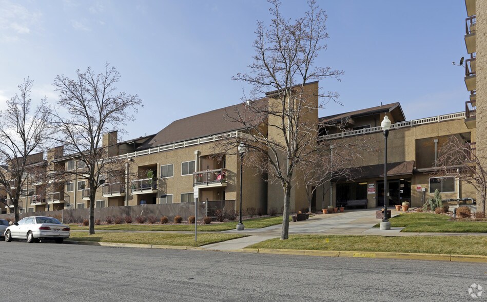 More Photos Of 2427 Jefferson Ave, Ogden Apartments For Lease