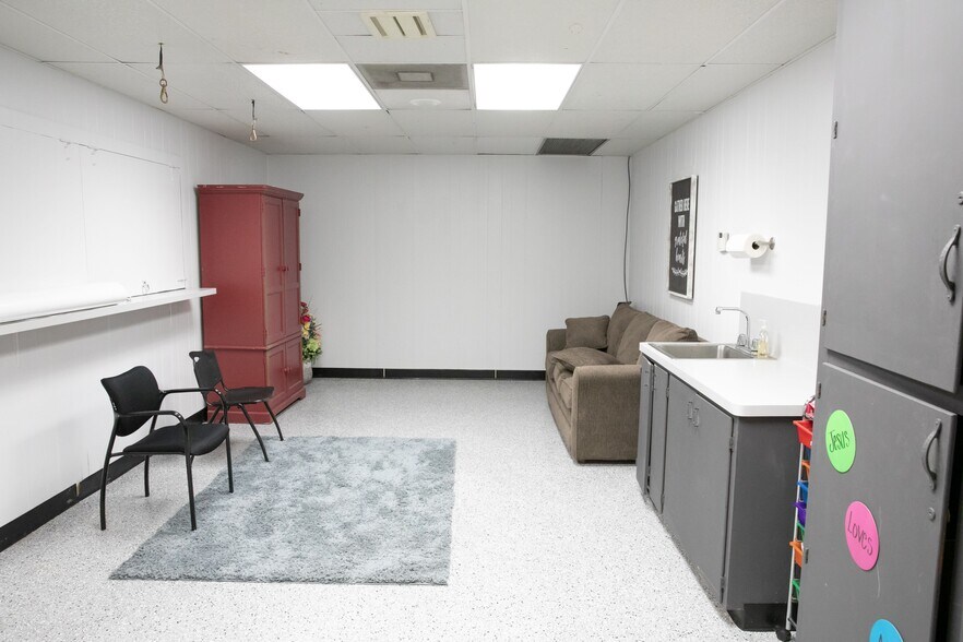 More Photos Of 1100 Farm to Market 390 W Hwy, Brenham Religious Facility For Sale