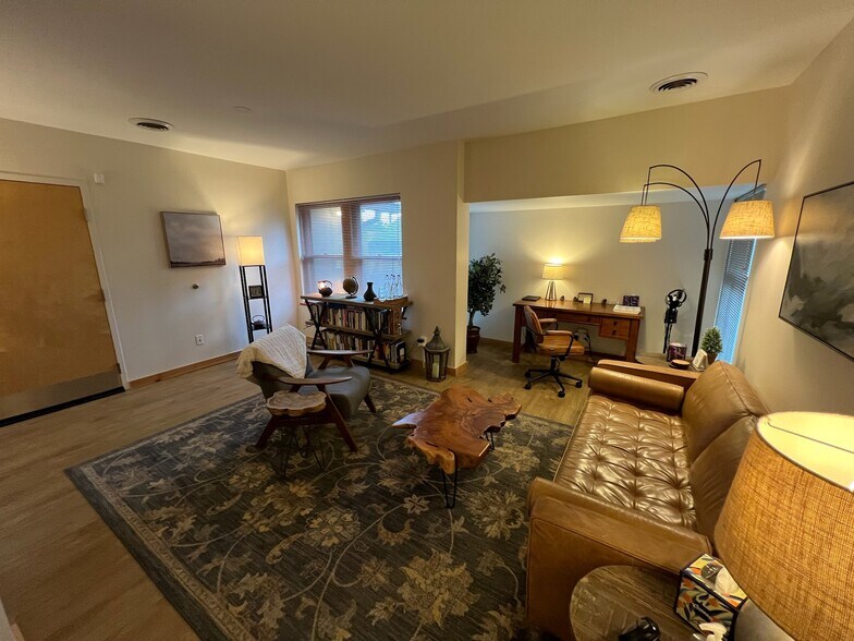 More Photos Of 711 N Cascade Ave, Colorado Springs Office For Lease