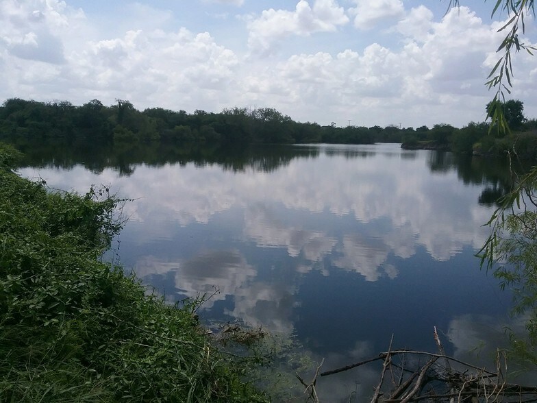 More Photos Of 1008 N Mayberry Blvd, Alton Land For Sale