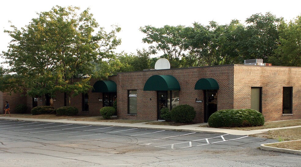 Primary Photo Of 34 N Island Ave, Batavia Medical For Lease