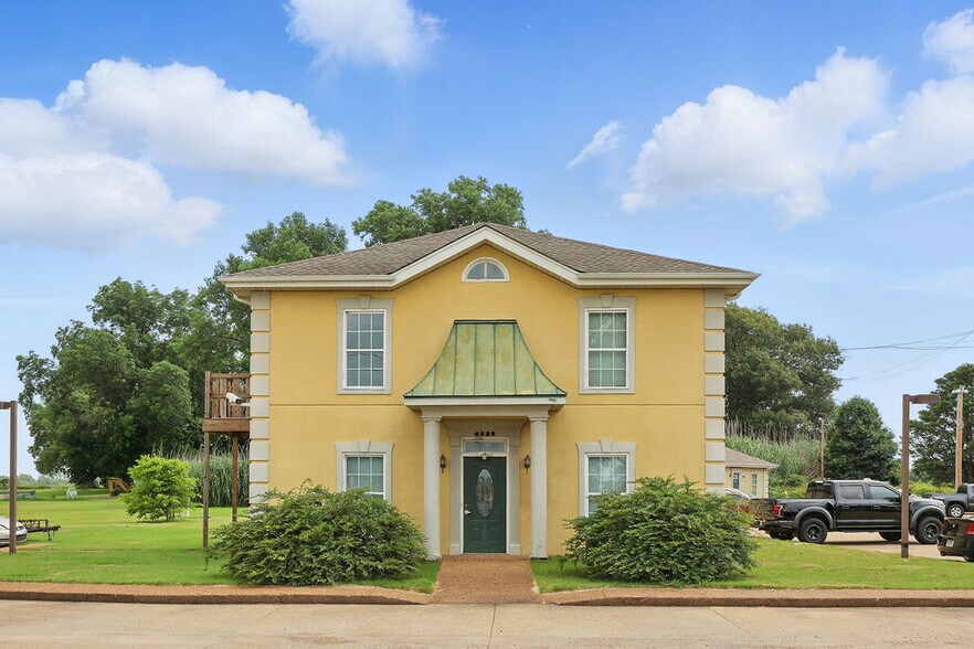 Primary Photo Of 4325 Casino Center Dr, Robinsonville Apartments For Sale