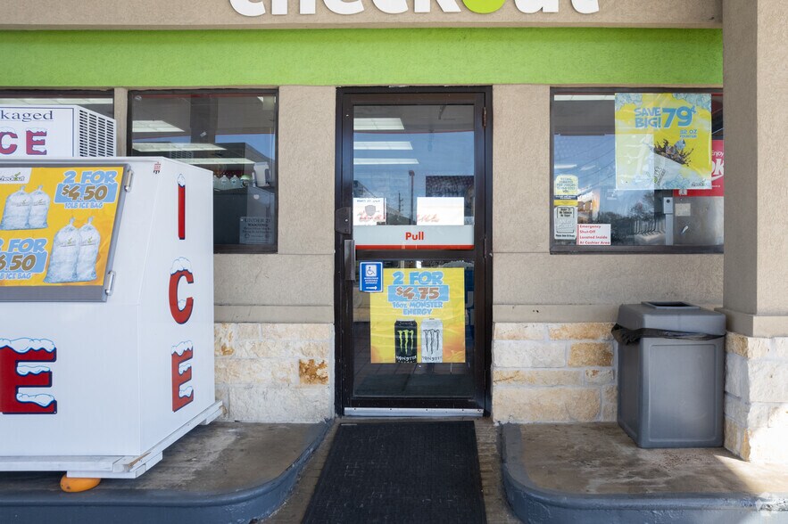 More Photos Of 1705-1825 N Fry Rd, Katy Unknown For Lease