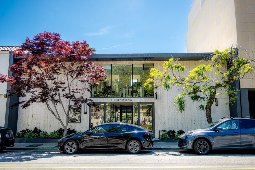 More Photos Of 616 Ramona St, Palo Alto Office For Lease