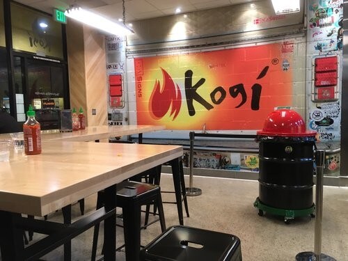 More Photos Of 3500 Overland Ave, Los Angeles General Retail For Lease