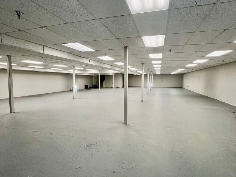 More Photos Of 9806-9838 W 60th Ave, Arvada Storefront For Lease