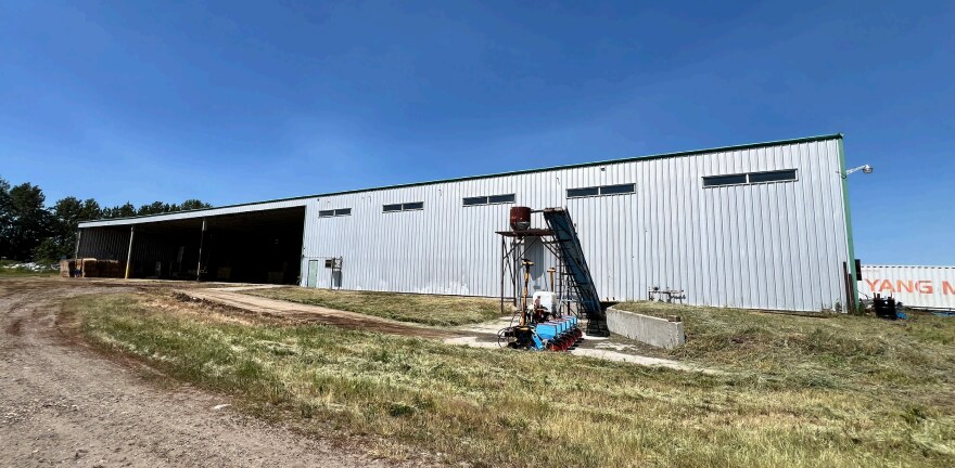 More Photos Of 1041 Hwy 54, Innisfail Refrigeration Cold Storage For Lease