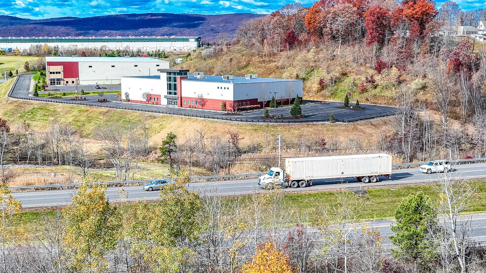 More Photos Of 195 Enterprise Way, Pittston Township Freestanding For Lease
