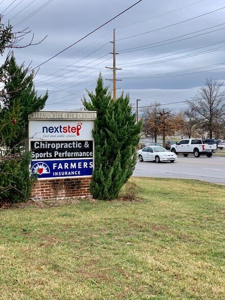 More Photos Of 8065-8069 Mexico Rd, Saint Peters Medical For Lease