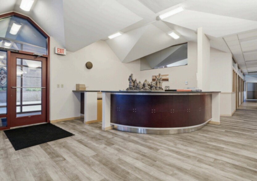 More Photos Of 123 Durbin St, Casper Office For Sale
