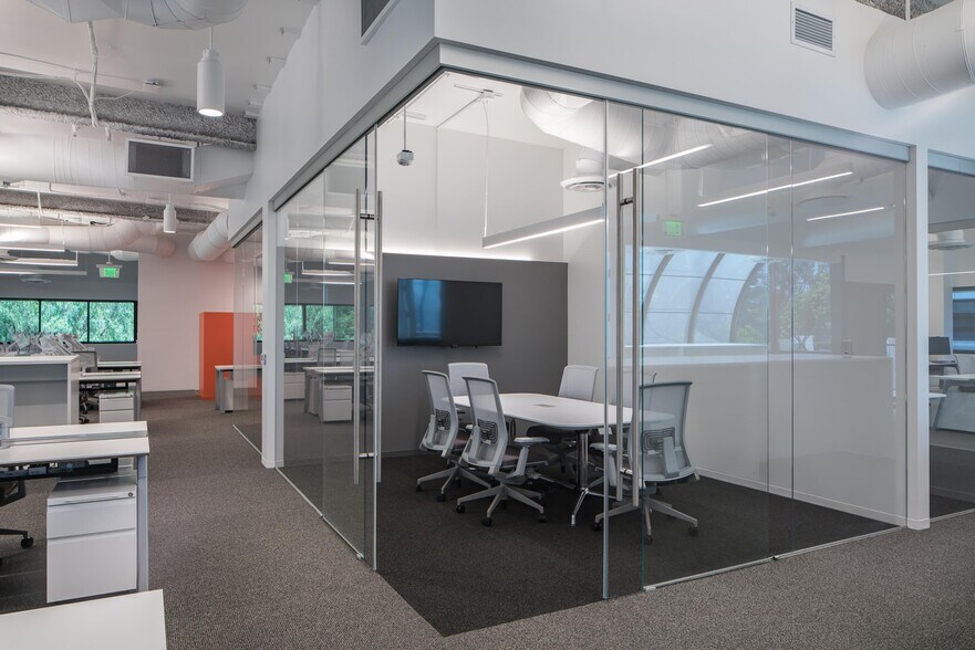 More Photos Of 6065 Bristol Pky, Culver City Office For Sale
