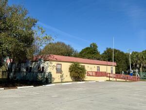 Primary Photo Of 2525 S 25th St, Fort Pierce Daycare Center For Lease