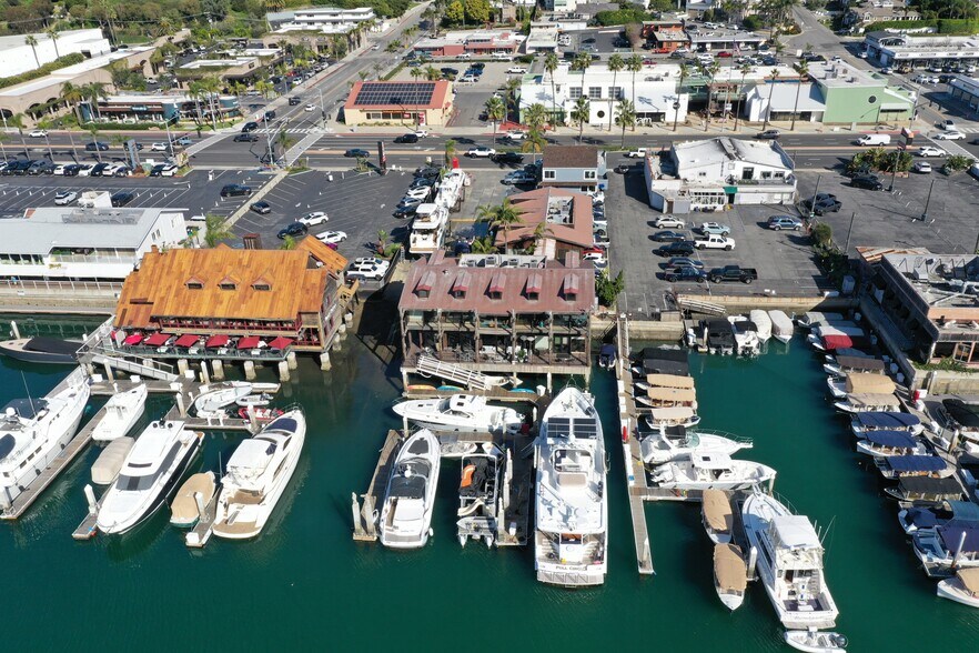 More Photos Of 2711-2729 W Coast Hwy, Newport Beach Office For Lease