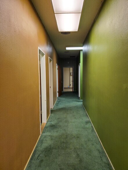 More Photos Of 1343-1353 W Main St, Merced General Retail For Sale