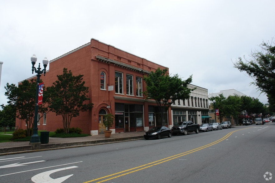 More Photos Of 76 Union St S, Concord Loft Creative Space For Lease