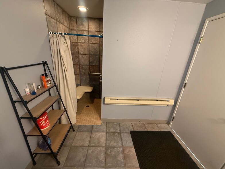 More Photos Of 2970 S Tejon St, Englewood Warehouse For Sale