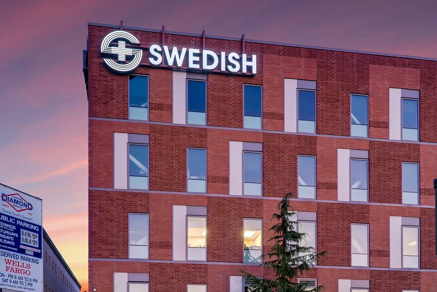 More Photos Of 5350 Tallman Ave NW, Seattle Medical For Lease