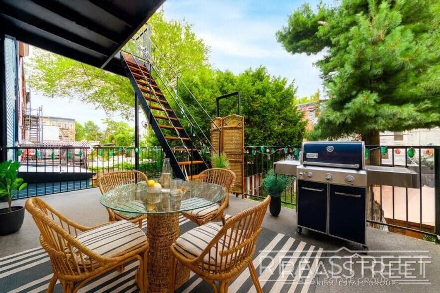 More Photos Of 1130 Jefferson Ave, Brooklyn Apartments For Sale