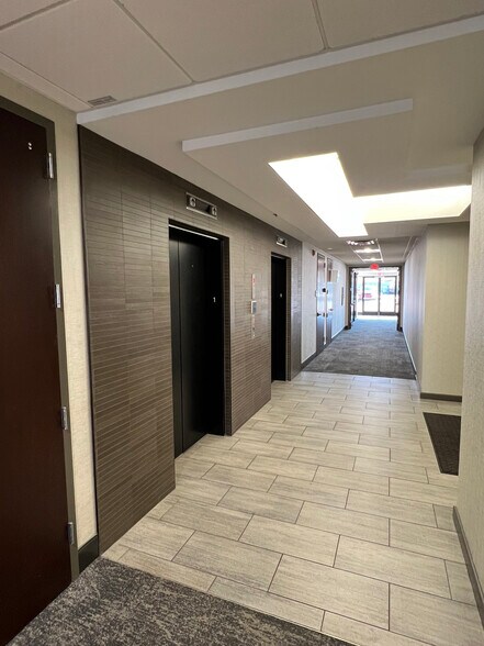 More Photos Of 115 East Park Dr, Brentwood Serviced Offices For Sale