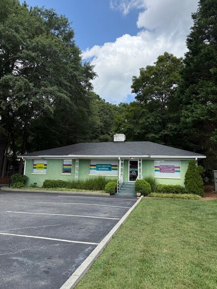 Primary Photo Of 2960 N Druid Hills Rd NE, Atlanta Land For Lease