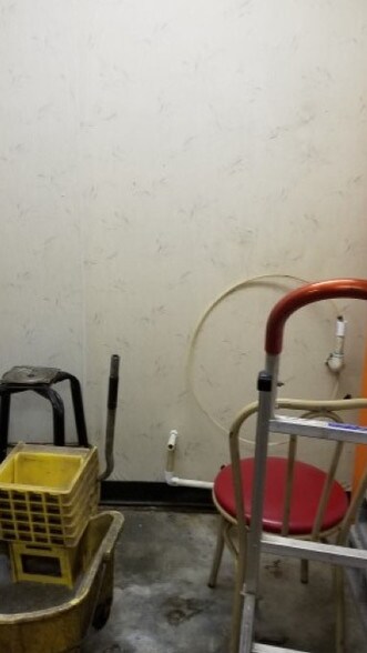 More Photos Of 1840 Mill St, Jackson Convenience Store For Sale