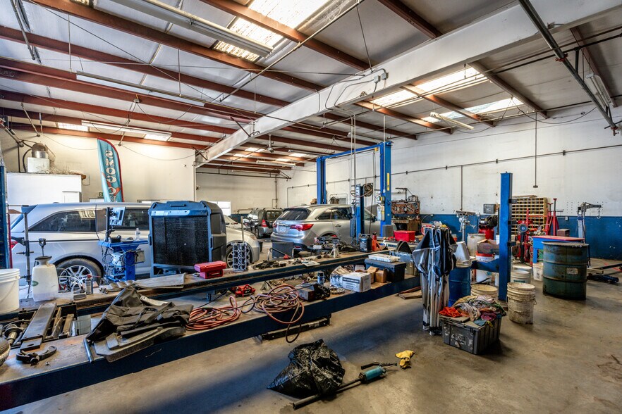 More Photos Of 850 S State St, Ukiah Warehouse For Sale