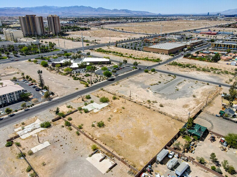 More Photos Of 8382 Giles St, Las Vegas Land For Sale