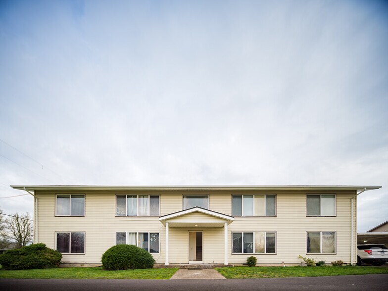 Primary Photo Of 920 18th Ave SW, Albany Apartments For Sale