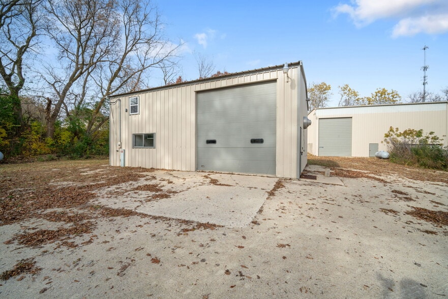Primary Photo Of 3460 Town Hall Rd, Kewaskum Warehouse For Sale