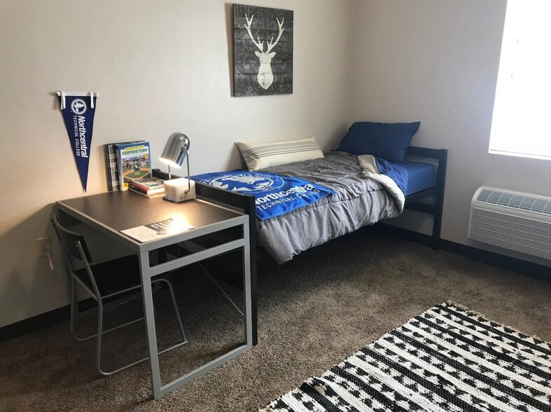 More Photos Of 1636 N 3rd Ave, Wausau Apartments For Sale