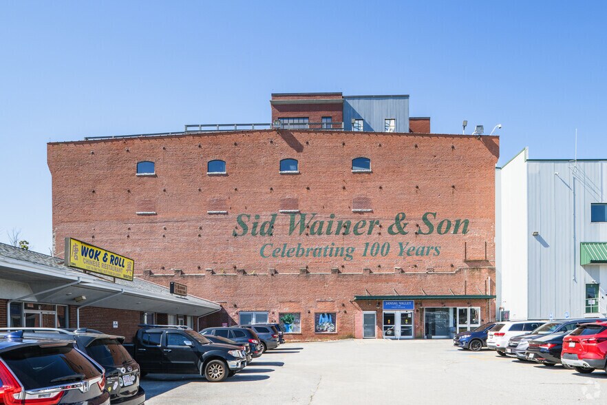 More Photos Of 2301 Purchase St, New Bedford Flex For Lease