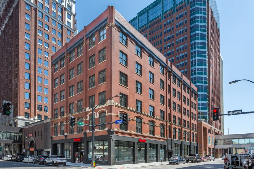 More Photos Of 319 7th St, Des Moines Apartments For Lease