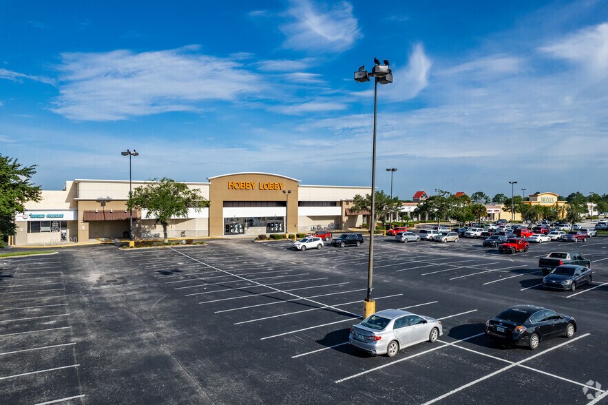 More Photos Of 7325-7407 Gall Blvd, Zephyrhills Unknown For Lease