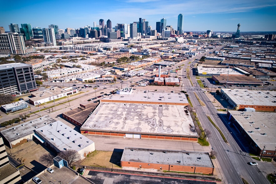 Primary Photo Of 1715 Market Center Blvd, Dallas Unknown For Lease