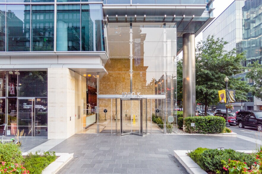 More Photos Of 1050 K St NW, Washington Office For Lease