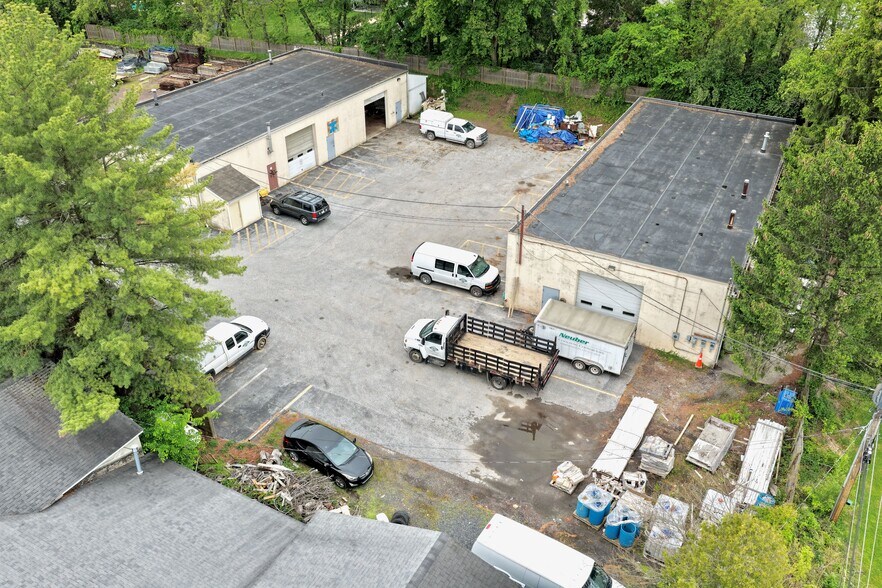More Photos Of 42 Kitty Ln, Phoenixville Flex For Lease