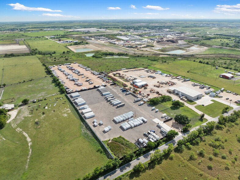 More Photos Of 11528 Old Lockhart Hwy, Creedmoor Parking Lot For Sale