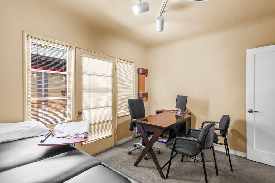 More Photos Of 1826 Sonoma St, Redding Healthcare For Sale