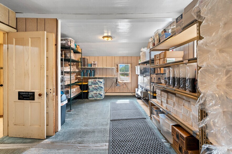 More Photos Of N12808 Northway Dr, Athelstane Restaurant For Sale