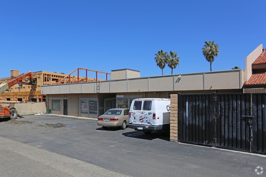 More Photos Of 977 S Santa Fe Ave, Vista General Retail For Sale