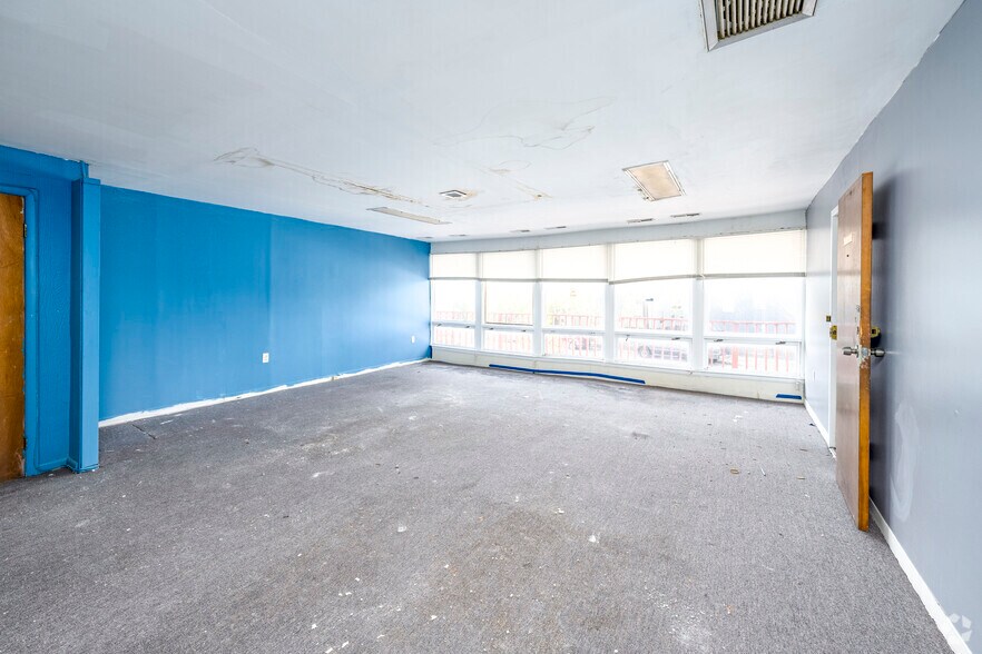 More Photos Of 601 Eastern Ave NE, Capitol Heights Medical For Sale