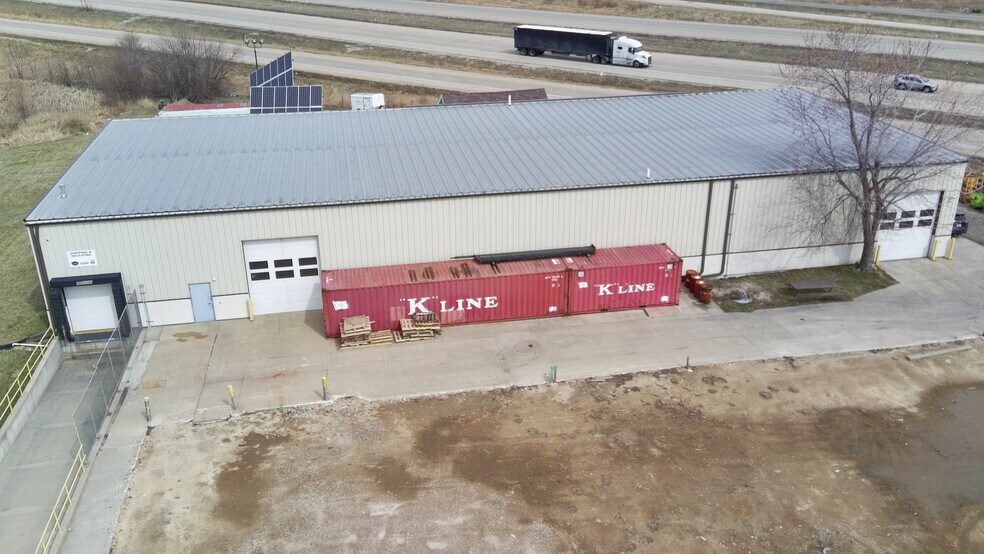 More Photos Of 410 Haugen Rd, Edgerton Light Manufacturing For Lease