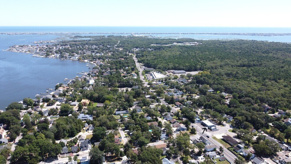 More Photos Of 431 Mantoloking Rd, Brick Storefront Retail Office For Sale