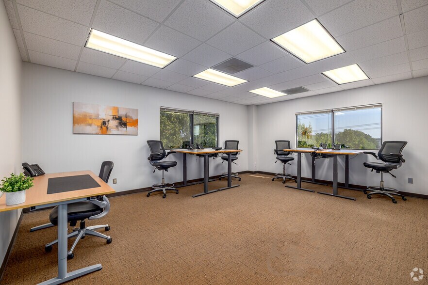 More Photos Of 6135 Park South Dr, Charlotte Coworking Space