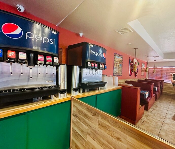 More Photos Of 32123 Cathedral Canyon Dr, Cathedral City Restaurant For Sale