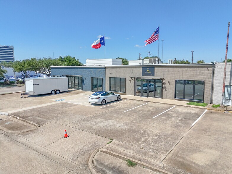 More Photos Of 401-403 N Interurban St, Richardson Storefront For Sale