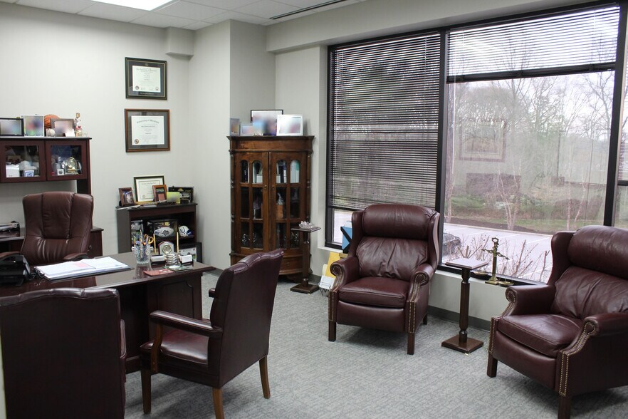 More Photos Of 181 Harry S Truman Pky, Annapolis Office For Lease