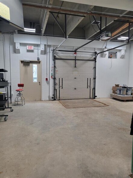 More Photos Of 1465 S Washburn St, Oshkosh Industrial For Sale